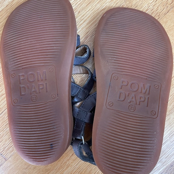 Pom D'Api Grey Leather Sandals, Size EU 23/US 6.5 - Picture 2 of 2